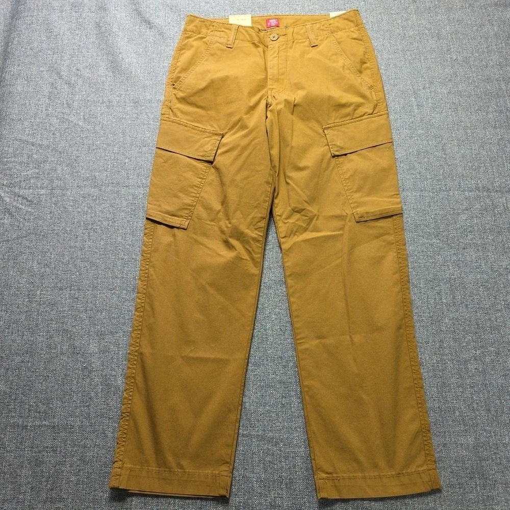 Levis